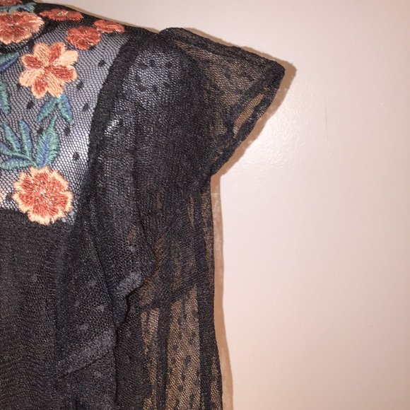 Zara Black Floral Embroidered Blouse - Picture 3 of 11